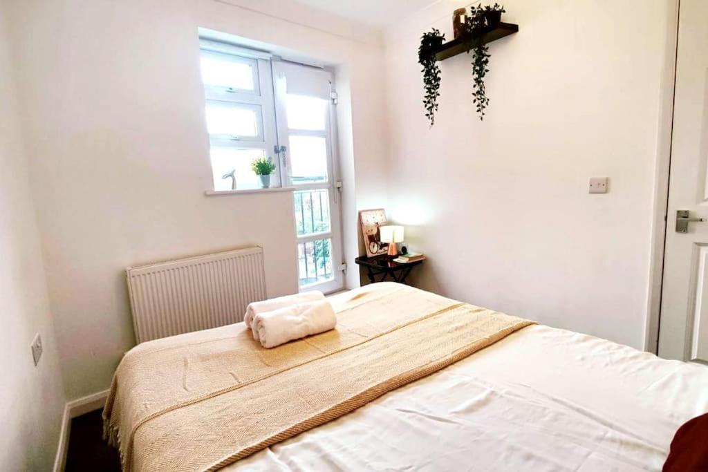 Апартаменти Aldgate Flats In E1. Лондон Екстер'єр фото